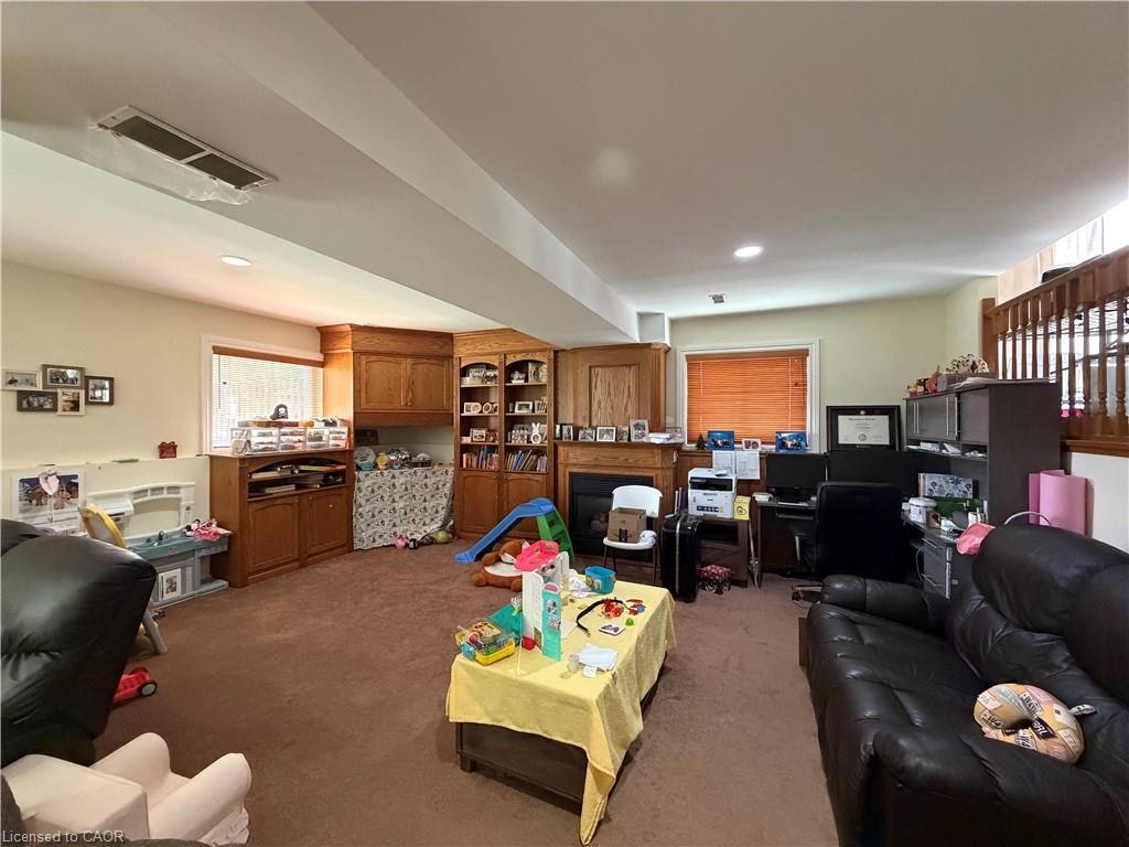 436 Gatestone Boulevard, Waterloo, ON, N2T 2J3 - 8