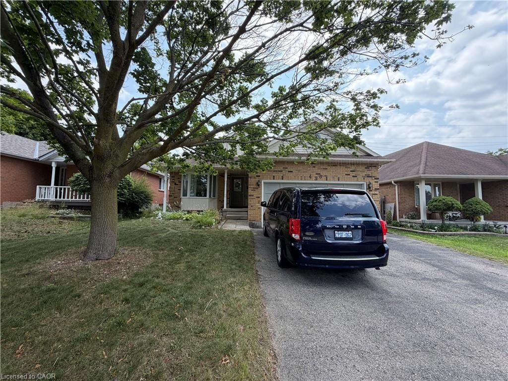 436 Gatestone Boulevard, Waterloo, ON, N2T 2J3