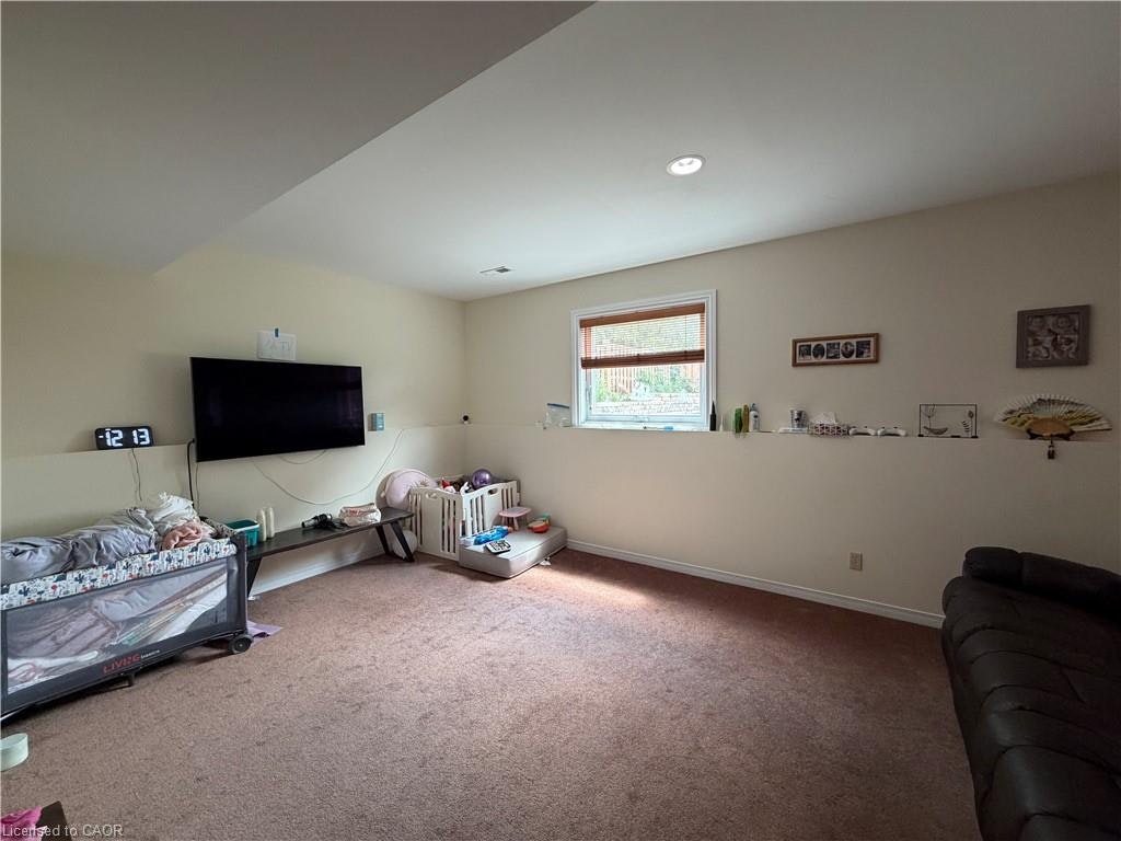 436 Gatestone Boulevard, Waterloo, ON, N2T 2J3 - 11