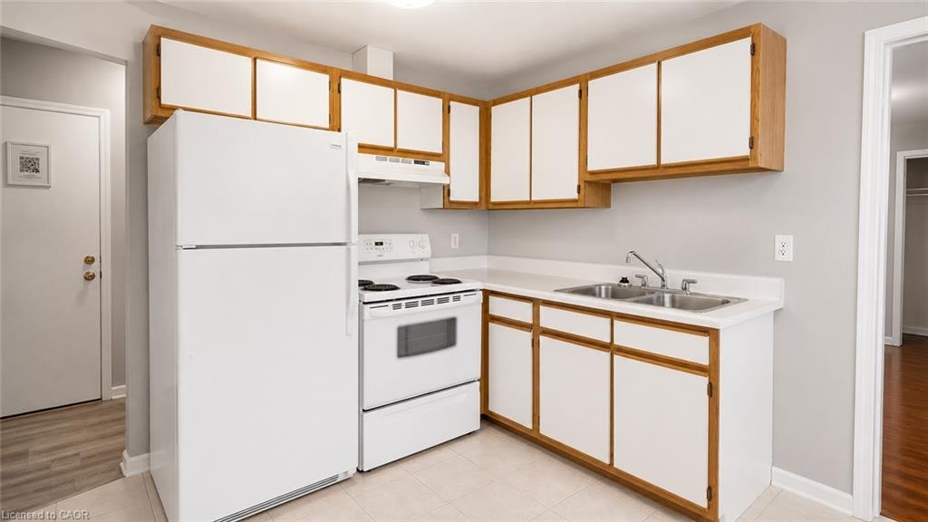 12-15 Empire Street, Welland, ON, L3B 2L3 - 2