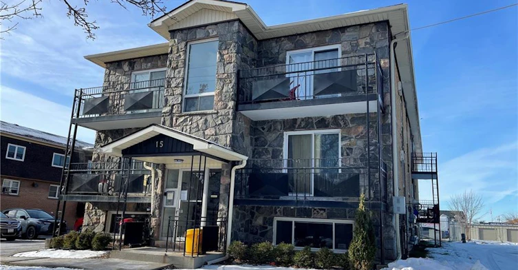 12-15 Empire Street, Welland, ON, L3B 2L3