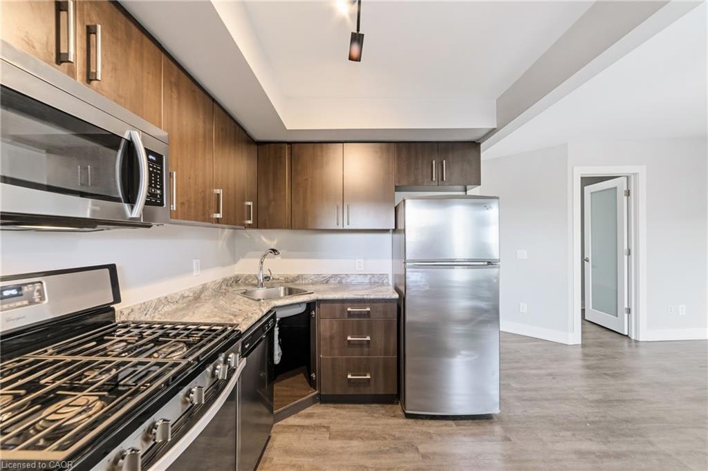 14-4 Ottawa Street N, Hamilton, ON, L8H 3Y7 - 4