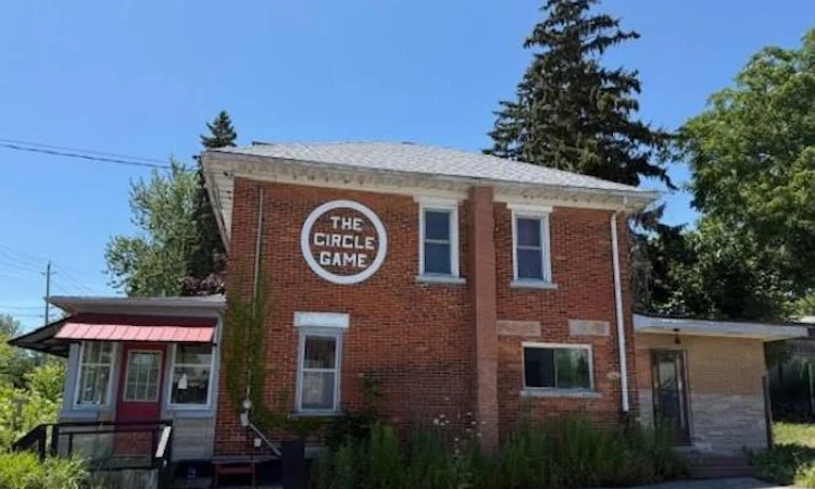 7 Clinton Street