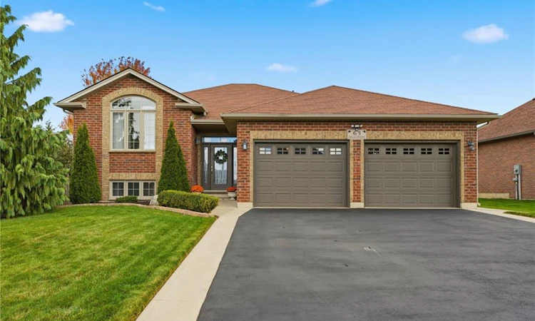 63 Coulas Crescent