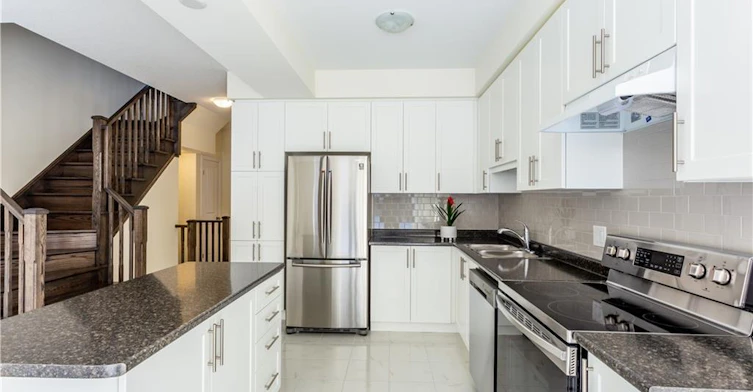 39 Beasley Grove, Hamilton, ON, L9K 0J7 - 14