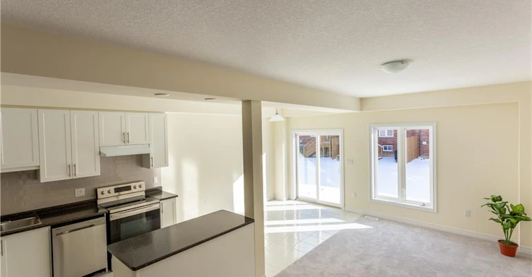 39 Beasley Grove, Hamilton, ON, L9K 0J7 - 11