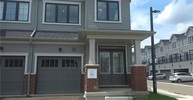 35 Moonstone Common, Cambridge, ON, N1T 0H3