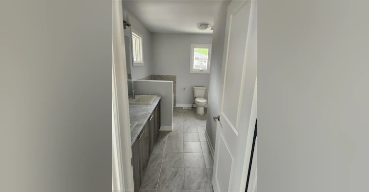 3266 Parker Avenue, Fort Erie, ON, L0S 1N0 - 2