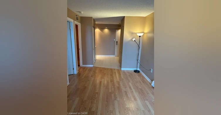 604-30 Summit Avenue, Hamilton, ON, L8V 2R8 - 4