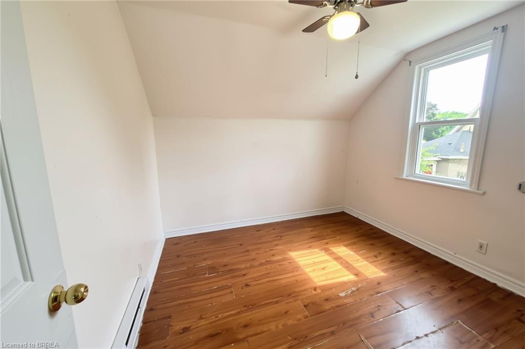 1-301 Campbell Street, Brantford, ON, N3S 5B6 - 9