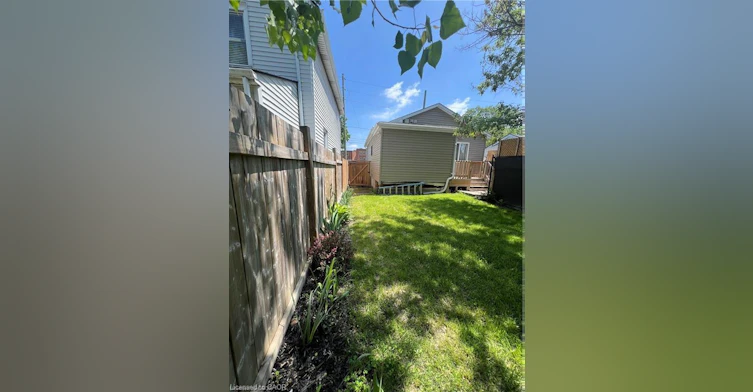 179 Vine Street S, St. Catharines, ON, L2R 3Y7 - 14