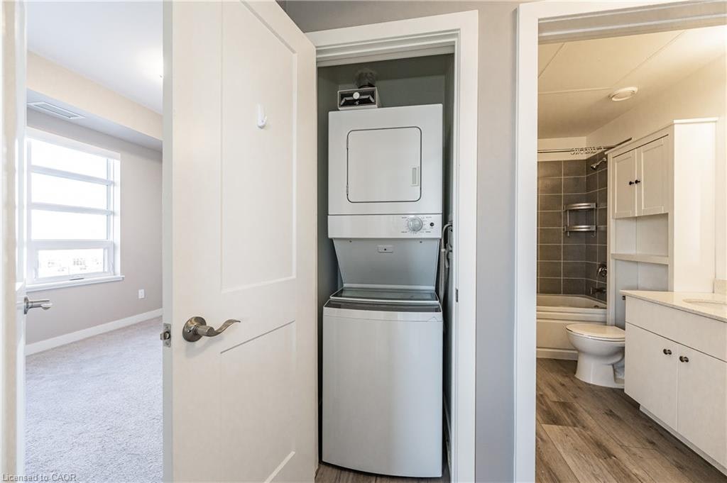 302-255 Northfield Drive E, Waterloo, ON, N2K 0G5 - 17