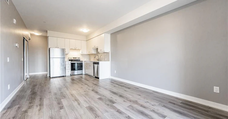 302-255 Northfield Drive E, Waterloo, ON, N2K 0G5 - 9