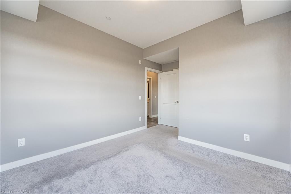 302-255 Northfield Drive E, Waterloo, ON, N2K 0G5 - 30