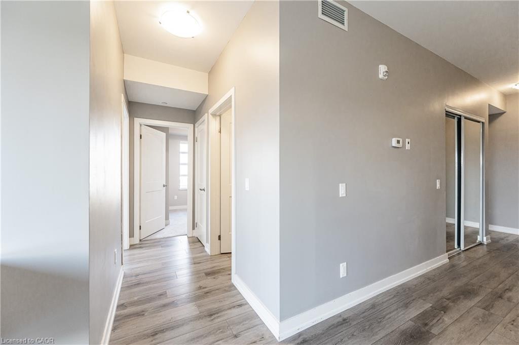 302-255 Northfield Drive E, Waterloo, ON, N2K 0G5 - 16