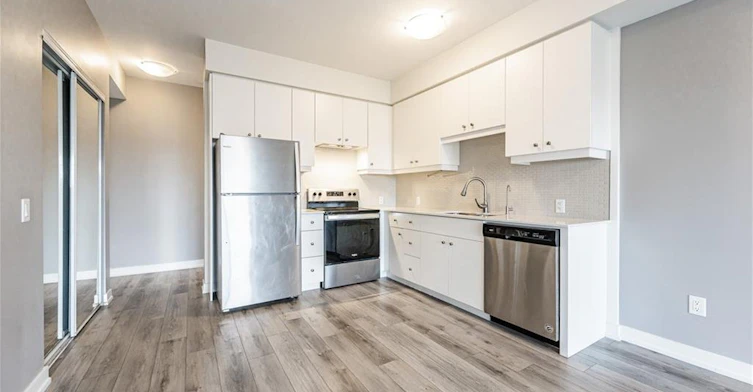 302-255 Northfield Drive E, Waterloo, ON, N2K 0G5 - 12