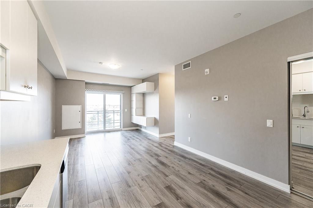 302-255 Northfield Drive E, Waterloo, ON, N2K 0G5 - 15