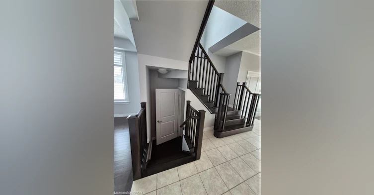 292 Rymal Road W, Hamilton, ON, L9B 0H6 - 26