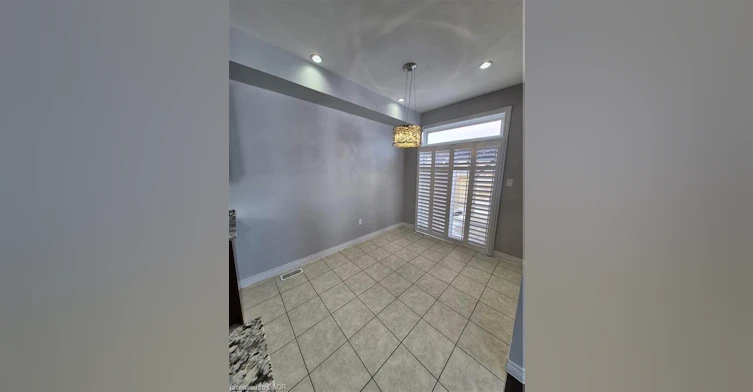 292 Rymal Road W, Hamilton, ON, L9B 0H6 - 9