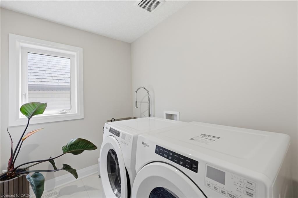629 Wild Rye Street, Waterloo, ON, N2V 0E3 - 22