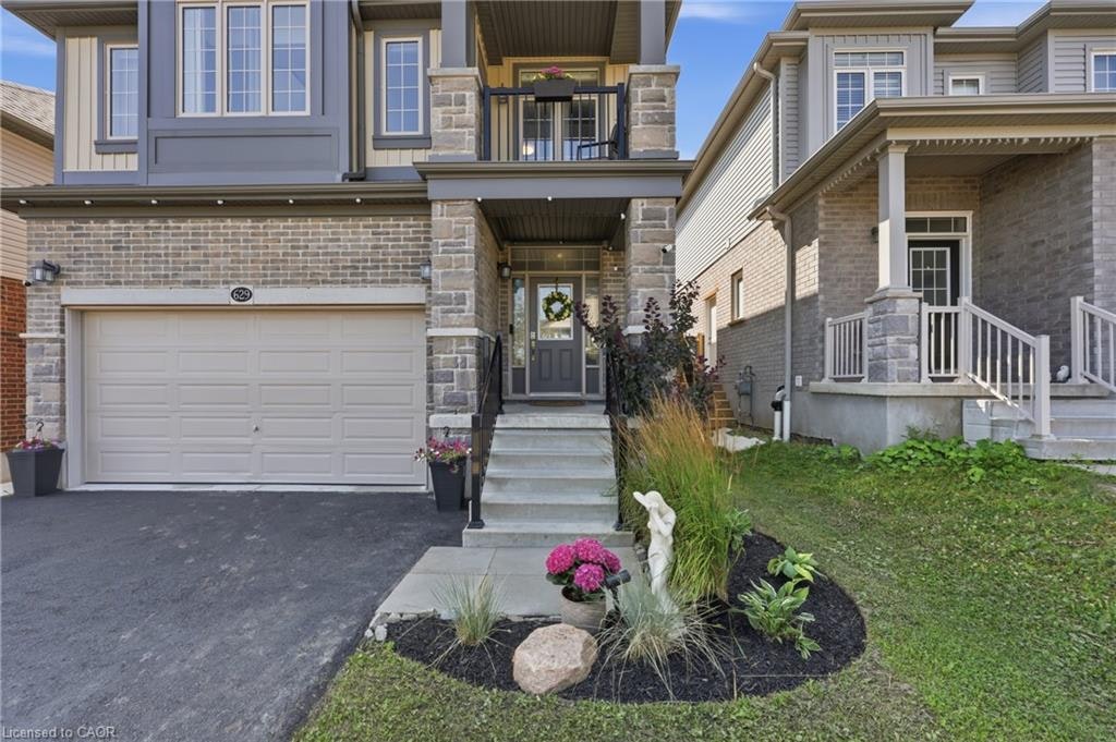 629 Wild Rye Street, Waterloo, ON, N2V 0E3 - 2