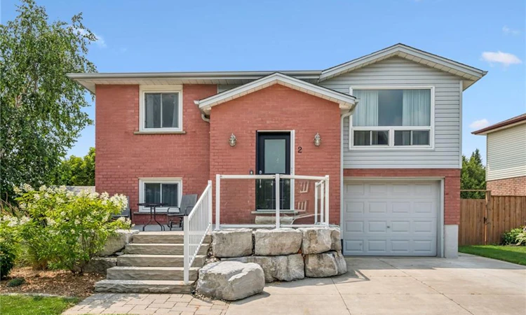 2 Newbury Drive