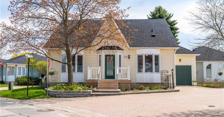 195 Silverbirch Boulevard, Hamilton, ON, L0R 1W0