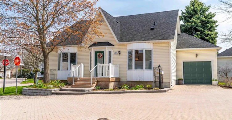 195 Silverbirch Boulevard, Hamilton, ON, L0R 1W0 - 2