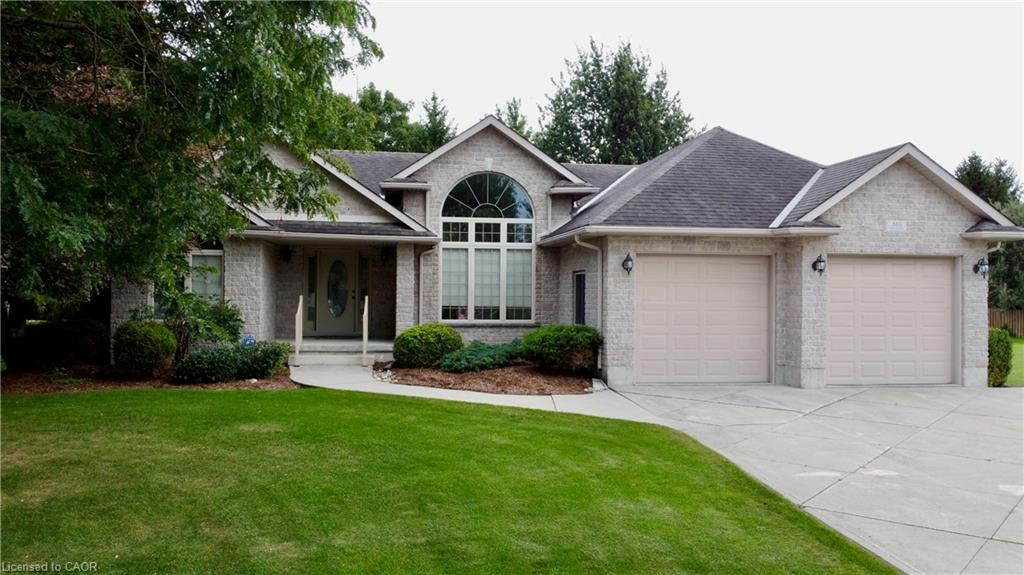 380 Bell Street, Minto, ON, N0G 2P0