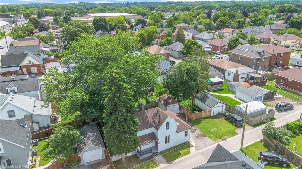 10 Bishop Street, Brantford, ON, N3S 1L9 - 33