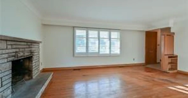 112 Academy Street, Hamilton, ON, L9G 2Y1 - 5