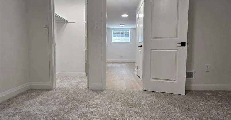 LOWER-115 Chesley Street, Hamilton, ON, L9C 3V9 - 12
