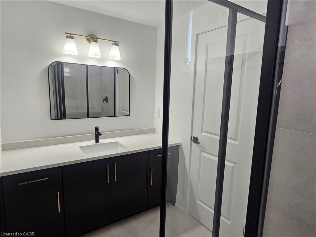 LOWER-115 Chesley Street, Hamilton, ON, L9C 3V9 - 20