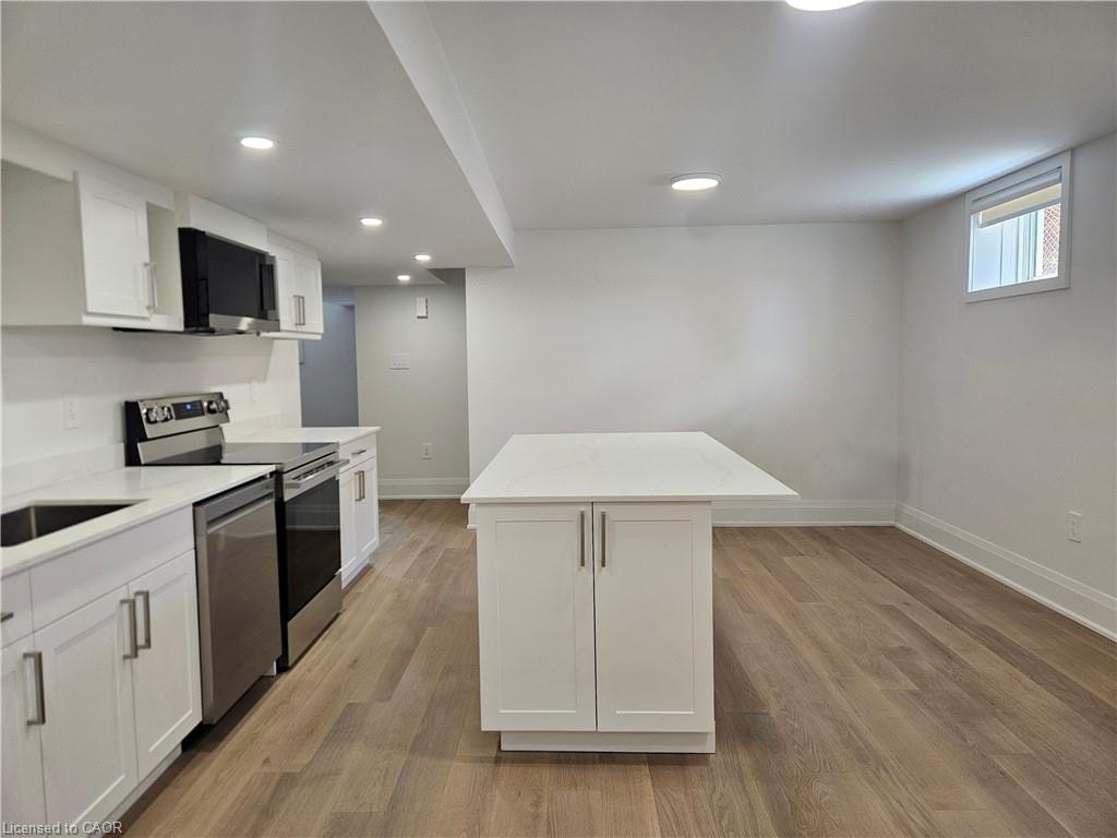 LOWER-115 Chesley Street, Hamilton, ON, L9C 3V9 - 9