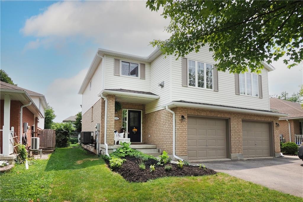 A-218 Inverhuron Crescent, Waterloo, ON, N2V 2H7