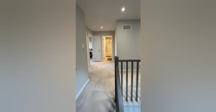35 Pinot Crescent, Hamilton, ON, L8E 0J8 - 23