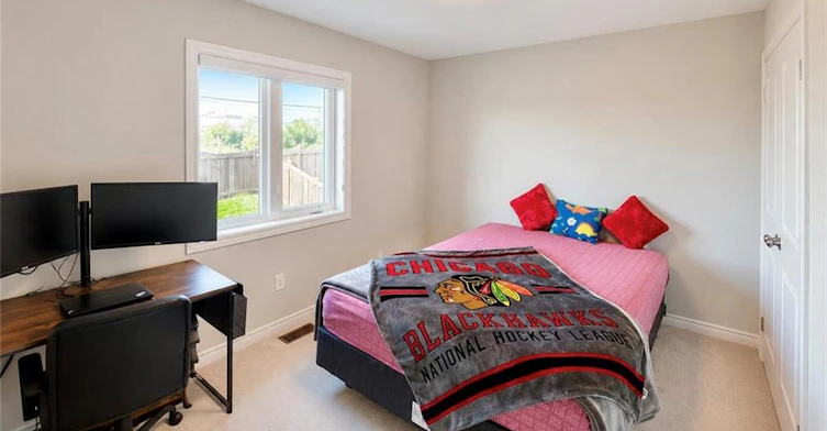 35 Pinot Crescent, Hamilton, ON, L8E 0J8 - 15