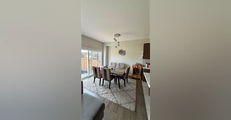 35 Pinot Crescent, Hamilton, ON, L8E 0J8 - 16