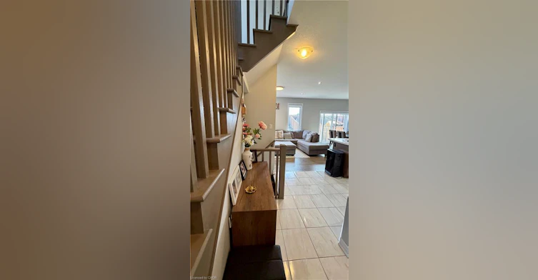 35 Pinot Crescent, Hamilton, ON, L8E 0J8 - 9