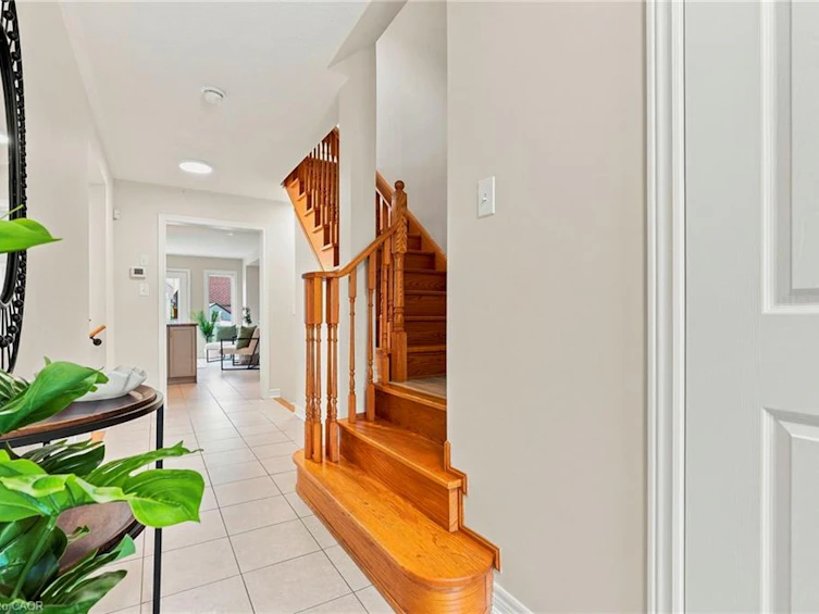 123 Skinner Road, Hamilton, ON, L8B 0R4 - 5