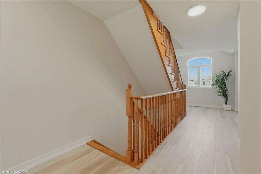 123 Skinner Road, Hamilton, ON, L8B 0R4 - 16