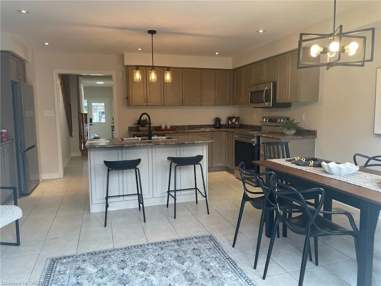 123 Skinner Road, Hamilton, ON, L8B 0R4 - 7