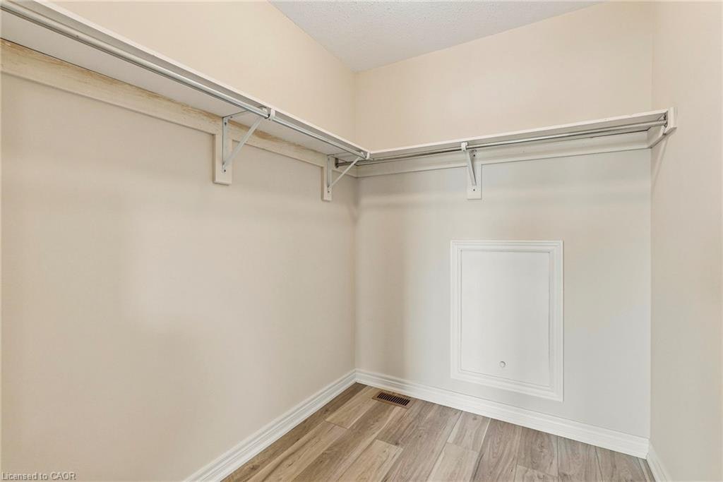 123 Skinner Road, Hamilton, ON, L8B 0R4 - 32