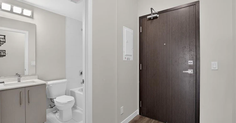 1206-15 Queen Street S, Hamilton, ON, L8P 0C6 - 4