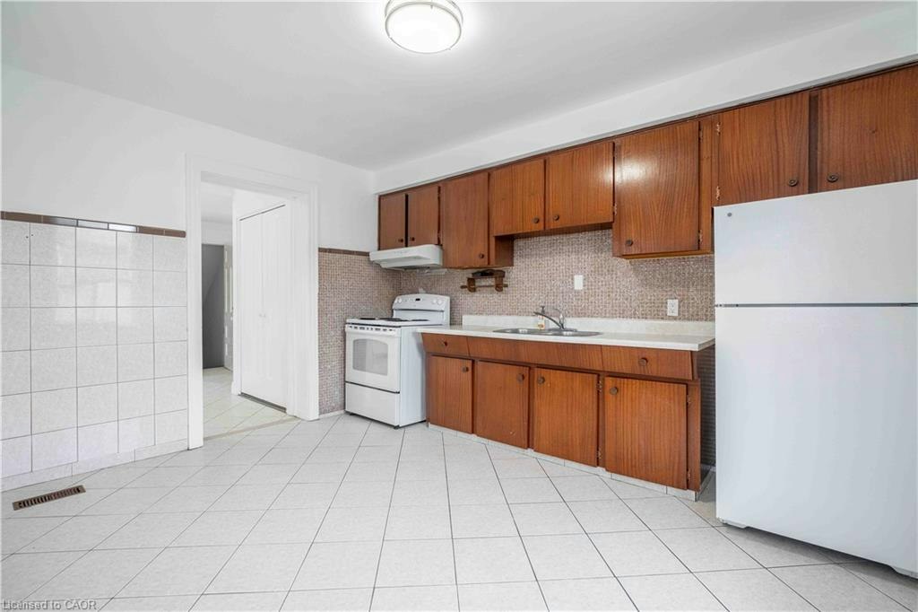 2-58 St. Matthews Avenue, Hamilton, ON, L8L 5P3 - 23