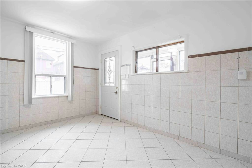2-58 St. Matthews Avenue, Hamilton, ON, L8L 5P3 - 26