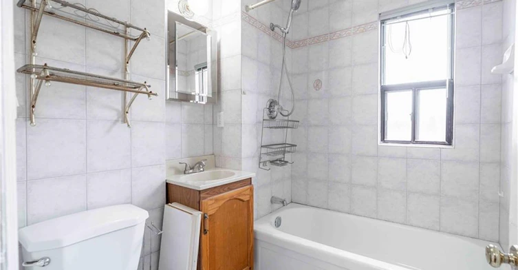 2-58 St. Matthews Avenue, Hamilton, ON, L8L 5P3 - 17