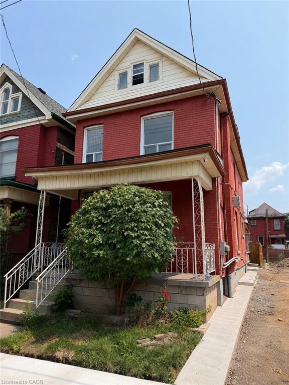 2-58 St. Matthews Avenue, Hamilton, ON, L8L 5P3