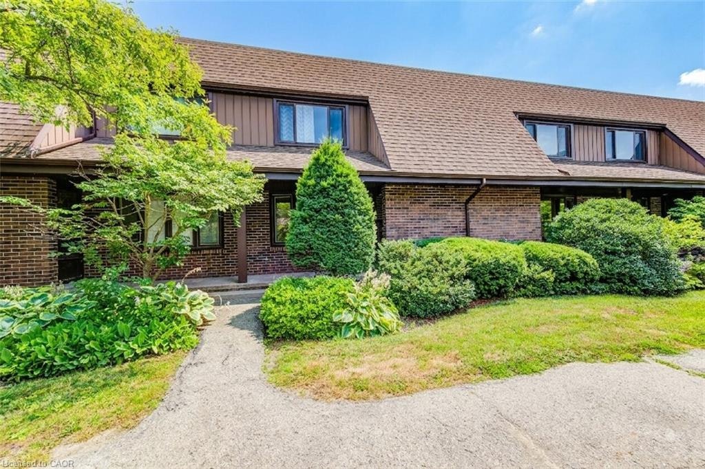 15-285 Sandowne Drive, Waterloo, ON, N2K 2C1