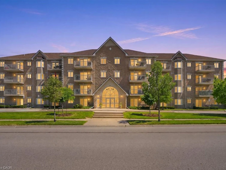 101-4016 Kilmer Drive, Burlington, ON, L7M 5A7 - 2